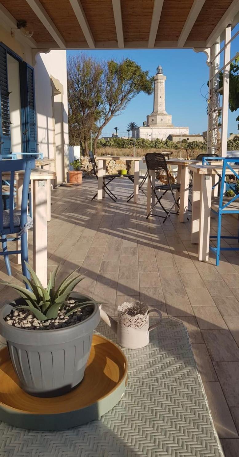 B&B Casa Del Faro Sanvallero Adults Only Portopalo Di Capo Passero Exterior photo
